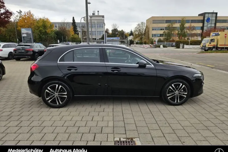 Mercedes-Benz A 180 (Clasa A) din 2024 cu 26.118 km - oferta MER188448 - foto 6