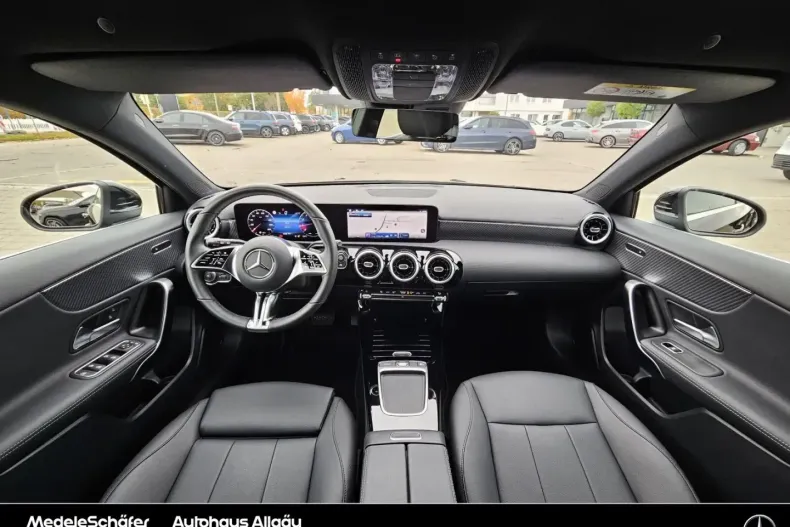 Mercedes-Benz A 180 (Clasa A) din 2024 cu 26.118 km - oferta MER188448 - foto 13