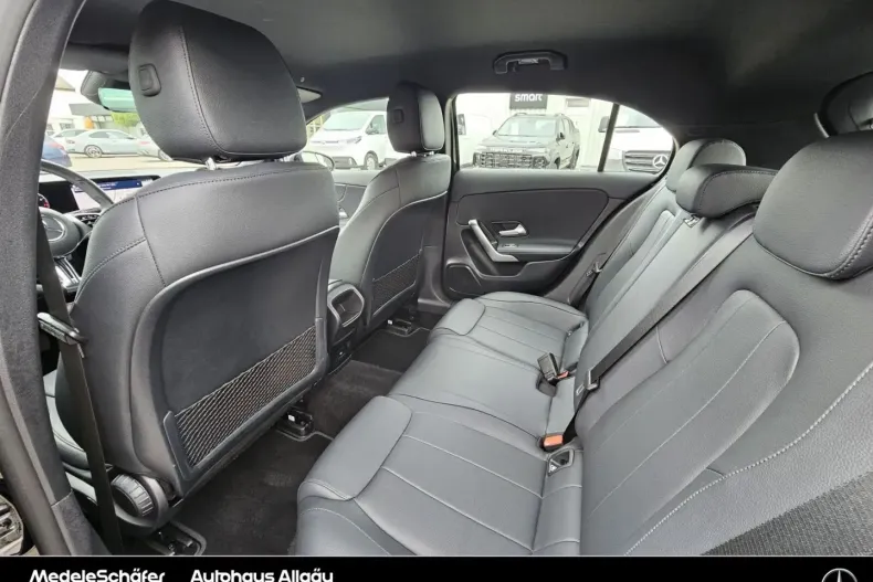 Mercedes-Benz A 180 (Clasa A) din 2024 cu 26.118 km - oferta MER188448 - foto 16