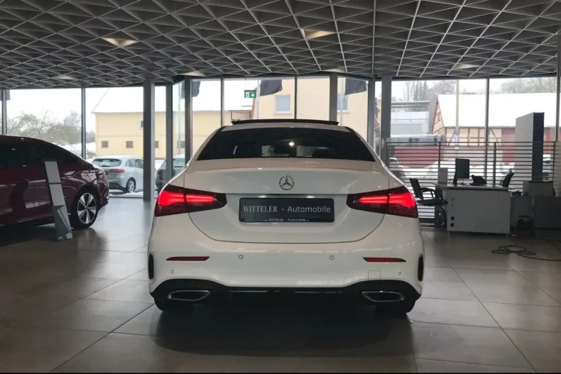 Mercedes-Benz A 180 (Clasa A) din 2024 cu 16.480 km - oferta MER188450 - foto 11
