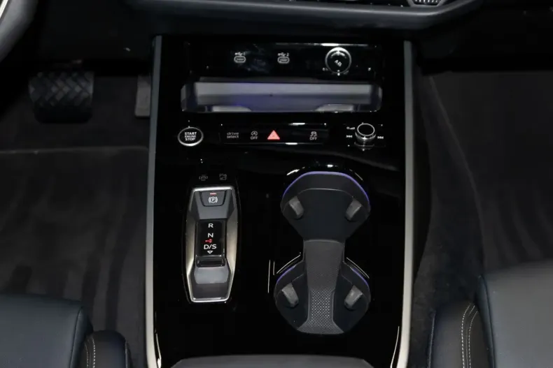 Audi A5 din 2025 cu 29.039 km - oferta AUD188452 - foto 14