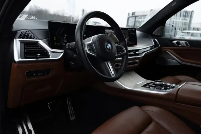 BMW X7 M60 (Seria X) din 2024 cu 32.893 km - oferta BMW188457 - foto 7