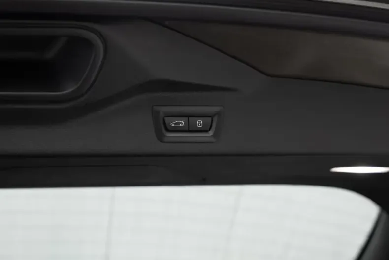 BMW X7 M60 (Seria X) din 2024 cu 32.893 km - oferta BMW188457 - foto 9