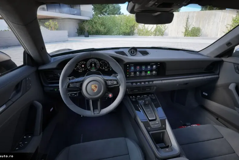 Porsche 911 din 2025 cu 1.500 km - oferta POR188460 - foto 4
