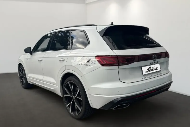 Volkswagen Touareg din 2024 cu 28.500 km - oferta VOL188463 - foto 3