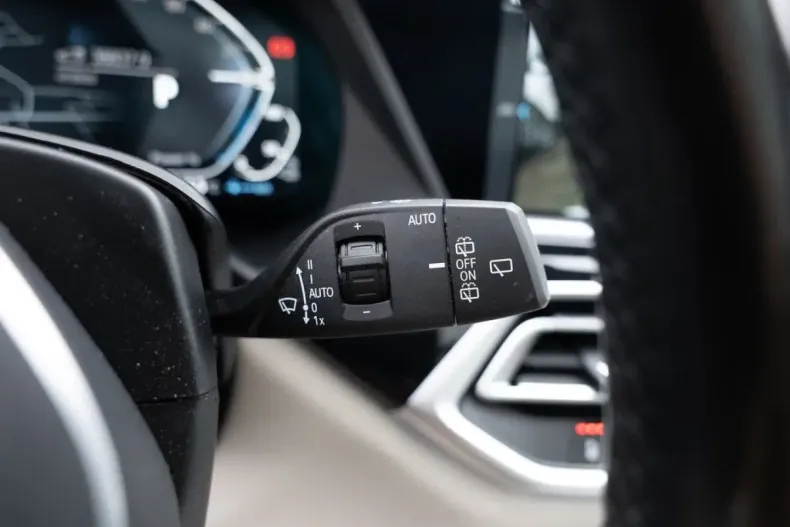 BMW X5 (Seria X) din 2022 cu 70.102 km - oferta BMW188464 - foto 13