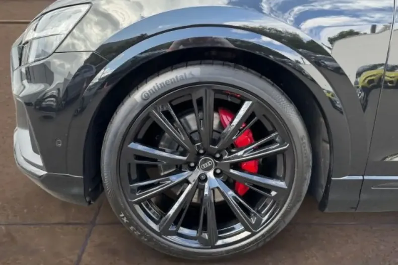 Audi SQ8 din 2024 cu 43.818 km - oferta AUD188471 - foto 8