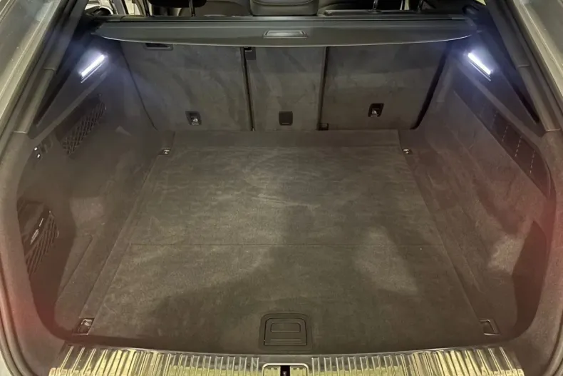 Audi Q8 din 2021 cu 113.480 km - oferta AUD188472 - foto 7