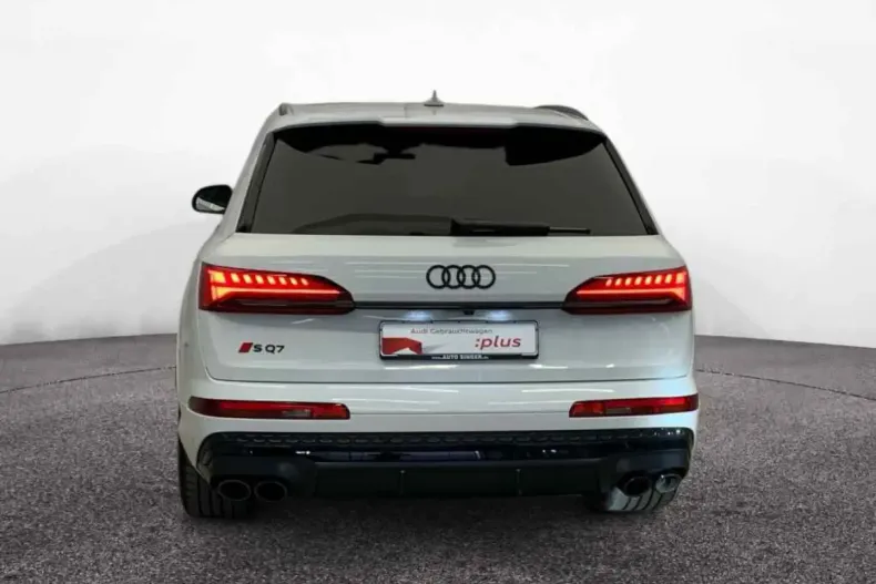 Audi SQ7 din 2025 cu 12.700 km - oferta AUD188475 - foto 7