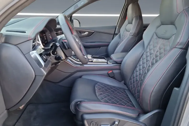 Audi SQ7 din 2024 cu 24.923 km - oferta AUD188477 - foto 19