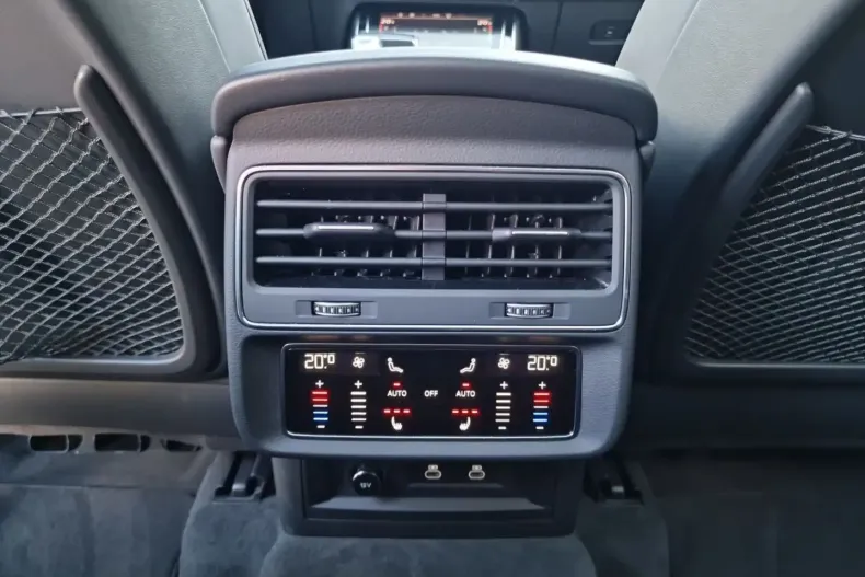 Audi SQ7 din 2024 cu 24.923 km - oferta AUD188477 - foto 27