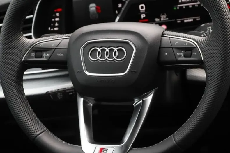 Audi SQ7 din 2024 cu 12.030 km - oferta AUD188479 - foto 17