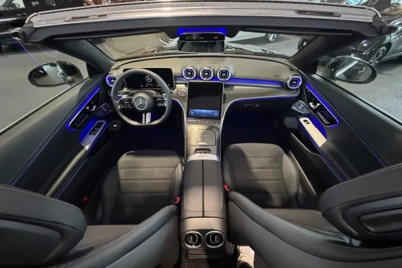 Mercedes-Benz CLE 200 (Clasa CLE) din 2025 cu 11.000 km - oferta MER188481 - foto 9