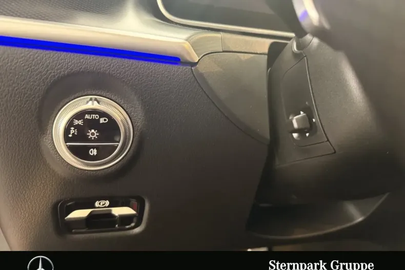 Mercedes-Benz CLE 200 (Clasa CLE) din 2024 cu 20.528 km - oferta MER188482 - foto 14