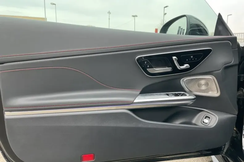 Mercedes-Benz CLE 53 AMG (Clasa CLE) din 2024 cu 11.046 km - oferta MER188488 - foto 9