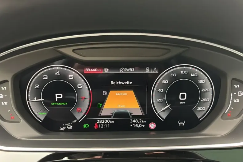 Audi A8 din 2024 cu 28.295 km - oferta AUD188493 - foto 10