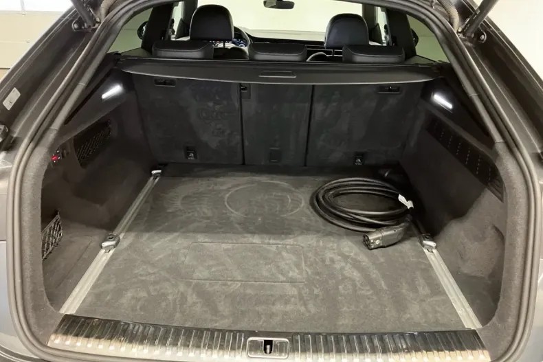 Audi Q8 din 2021 cu 80.100 km - oferta AUD188506 - foto 7