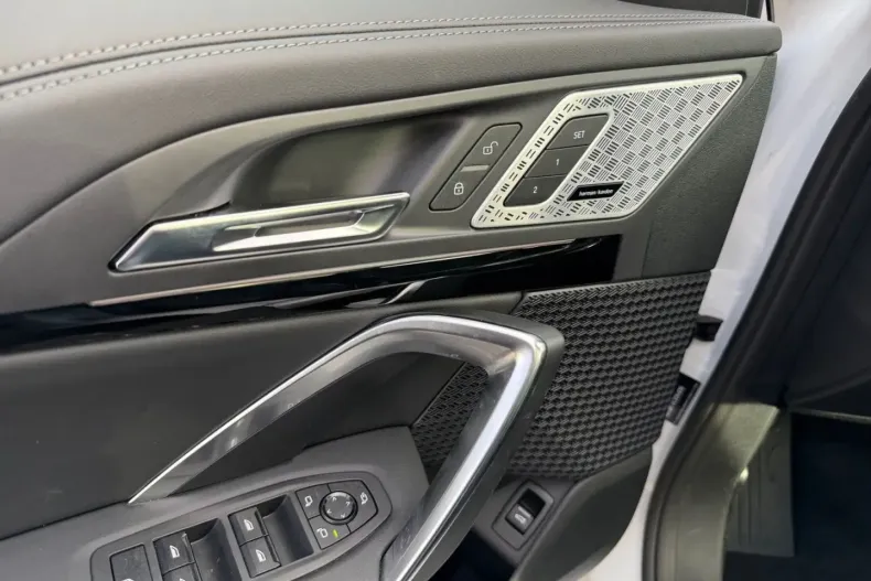 BMW X1 (Seria X) din 2024 cu 22.800 km - oferta BMW188509 - foto 13