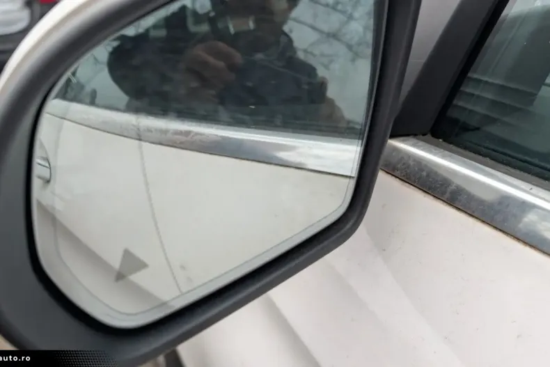 Mercedes-Benz GLC 300 (Clasa GLC) din 2021 cu 96.500 km - oferta MER188511 - foto 25