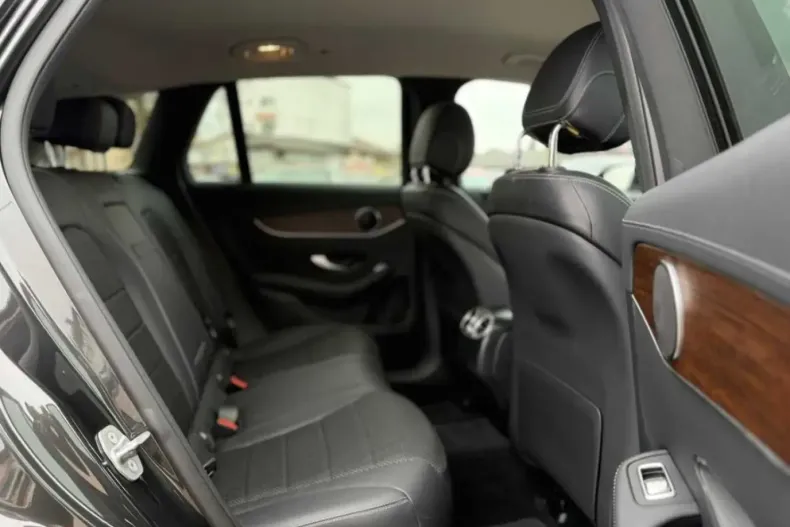 Mercedes-Benz GLC 200 (Clasa GLC) din 2021 cu 104.000 km - oferta MER188521 - foto 18