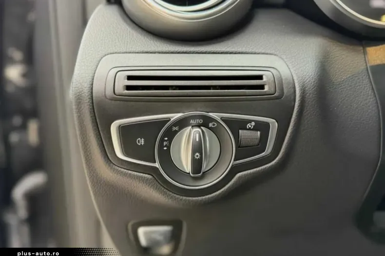 Mercedes-Benz GLC 200 (Clasa GLC) din 2021 cu 104.000 km - oferta MER188521 - foto 22