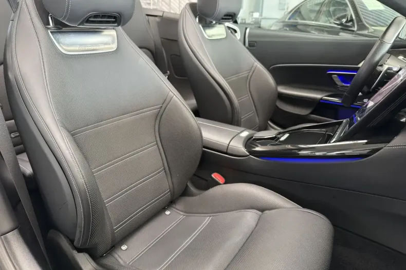 Mercedes-Benz SL 63 AMG (Clasa SL) din 2022 cu 11.780 km - oferta MER188523 - foto 6