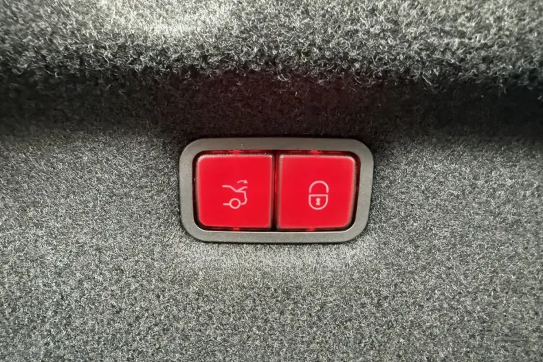 Mercedes-Benz SL 63 AMG (Clasa SL) din 2022 cu 11.780 km - oferta MER188523 - foto 15