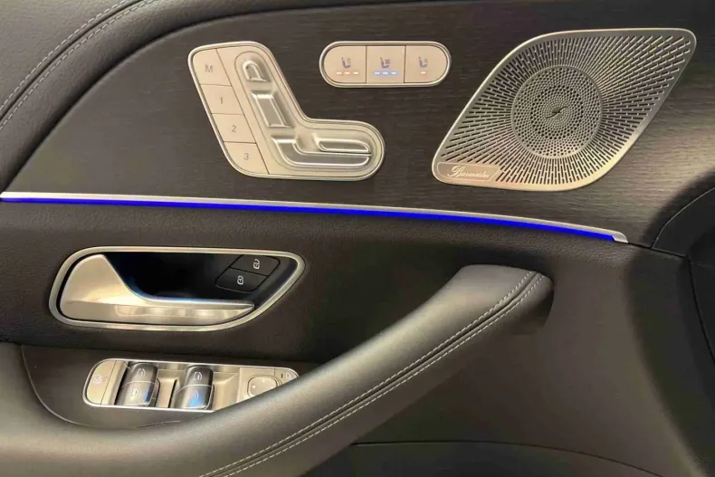 Mercedes-Benz GLE 450 (Clasa GLE) din 2024 cu 30.701 km - oferta MER188527 - foto 6