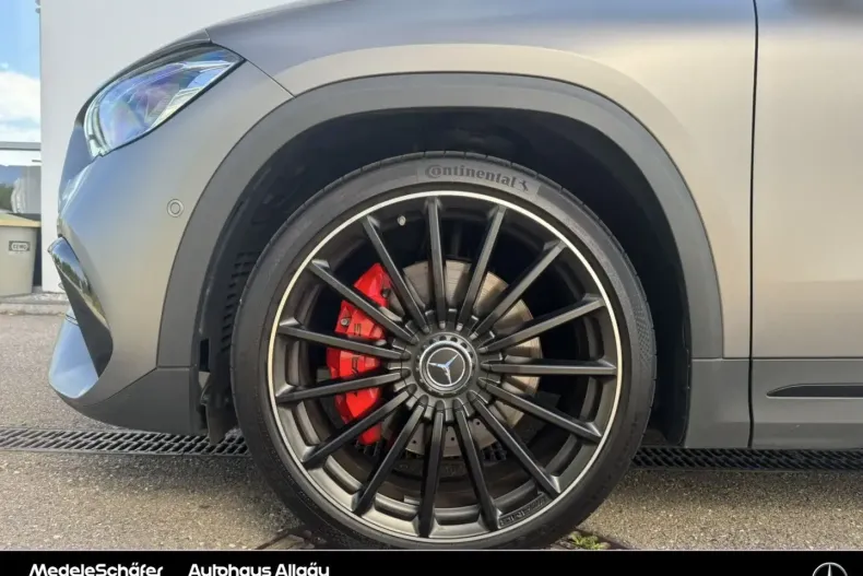 Mercedes-Benz GLA 35 AMG (Clasa GLA) din 2022 cu 42.313 km - oferta MER188528 - foto 13