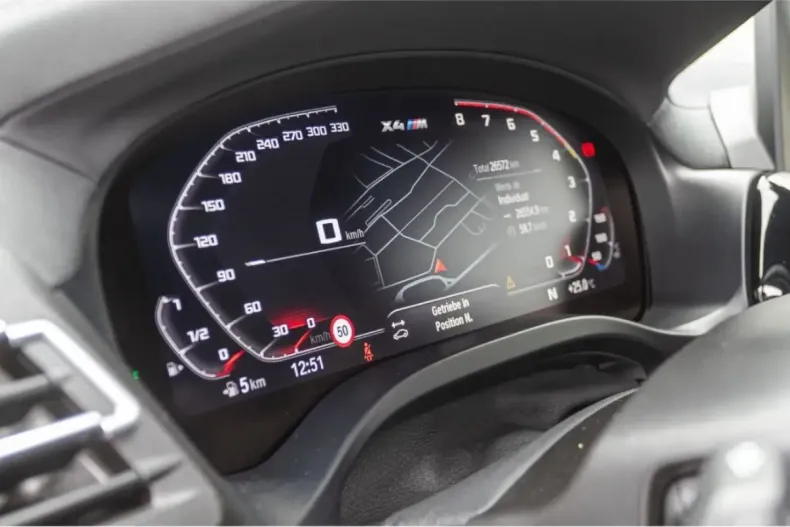 BMW X4 M (Seria X) din 2024 cu 27.100 km - oferta BMW188529 - foto 10