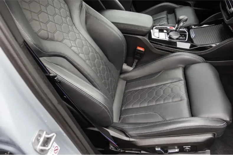 BMW X4 M (Seria X) din 2024 cu 27.100 km - oferta BMW188529 - foto 22