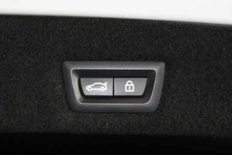 BMW 730 (Seria 7) din 2021 cu 61.885 km - oferta BMW188539 - foto 8