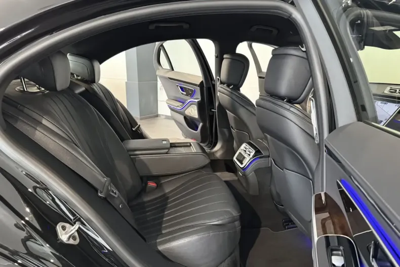 Mercedes-Benz S 580 (Clasa S) din 2022 cu 29.787 km - oferta MER188546 - foto 17