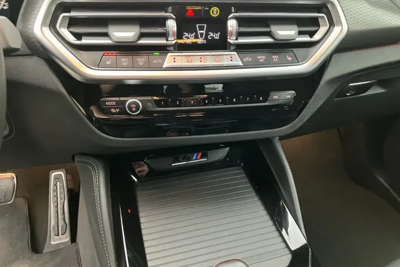 BMW X4 M (Seria X) din 2024 cu 17.400 km - oferta BMW188560 - foto 12