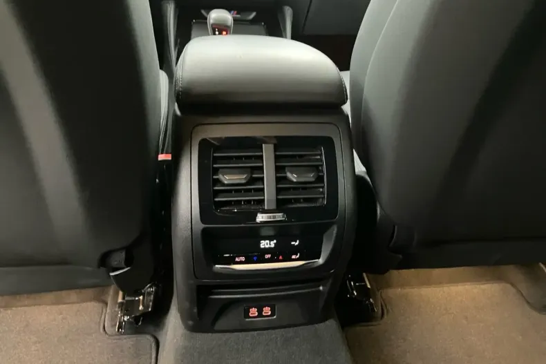 BMW X4 M (Seria X) din 2024 cu 17.400 km - oferta BMW188560 - foto 14