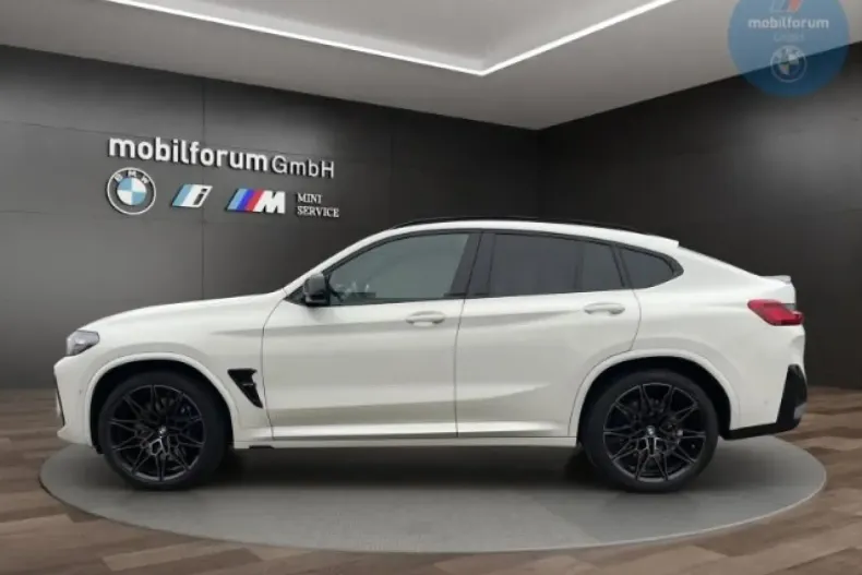 BMW X4 M (Seria X) din 2024 cu 19.947 km - oferta BMW188564 - foto 1