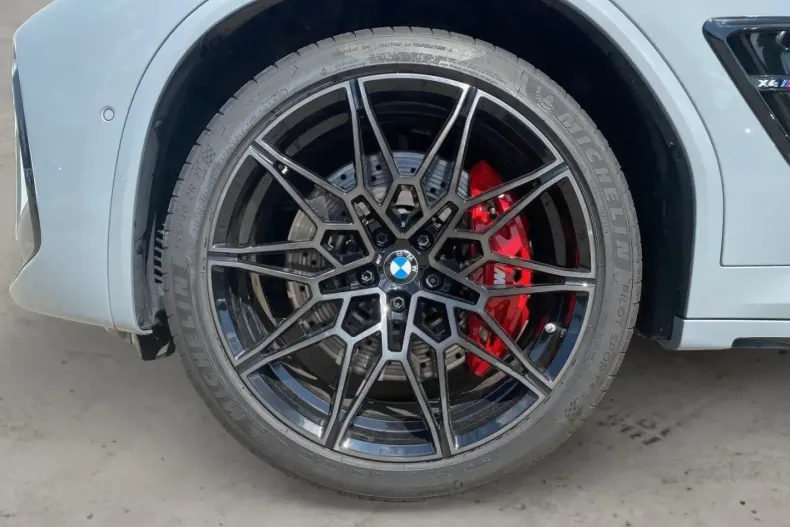 BMW X4 M (Seria X) din 2024 cu 12.011 km - oferta BMW188565 - foto 28