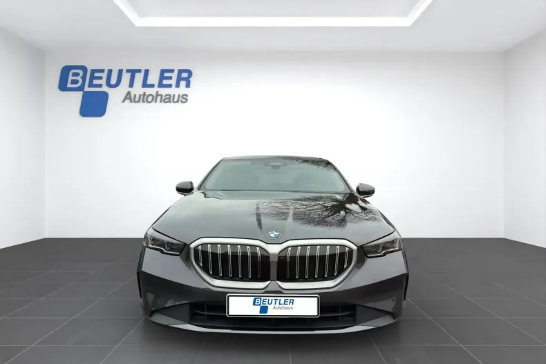 BMW 520 (Seria 5) din 2025 cu 30.501 km - oferta BMW188568 - foto 9