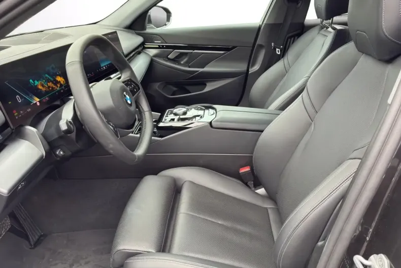 BMW 520 (Seria 5) din 2025 cu 30.501 km - oferta BMW188568 - foto 14