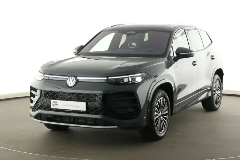 Volkswagen Tayron din 2025 cu 6.950 km - oferta VOL188569 - foto 1