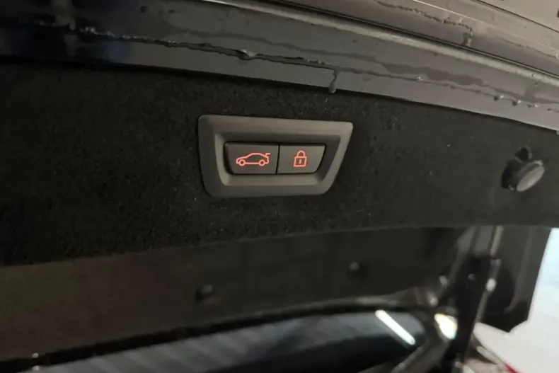 BMW 840 (Seria 8) din 2022 cu 81.621 km - oferta BMW188571 - foto 22