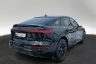 Audi Q8 din 2023 cu 26.361 km - oferta AUD188577 - foto 3