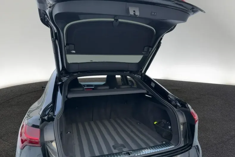 Audi Q8 din 2023 cu 26.361 km - oferta AUD188577 - foto 5