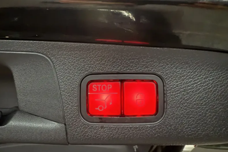 Mercedes-Benz EQA din 2024 cu 22.271 km - oferta MER188583 - foto 17