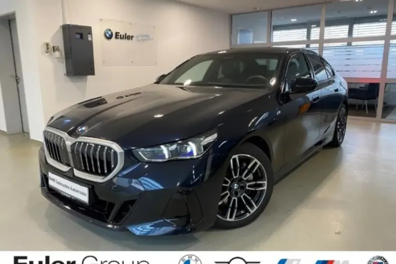 BMW 540 (Seria 5) din 2025 cu 16.912 km - oferta BMW188586 - foto 1