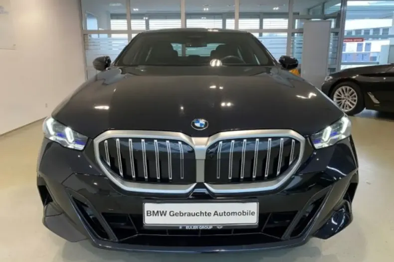 BMW 540 (Seria 5) din 2025 cu 16.912 km - oferta BMW188586 - foto 2