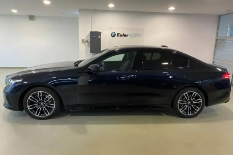 BMW 540 (Seria 5) din 2025 cu 16.912 km - oferta BMW188586 - foto 5