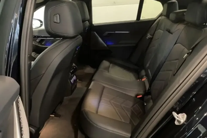 BMW 540 (Seria 5) din 2025 cu 16.912 km - oferta BMW188586 - foto 20