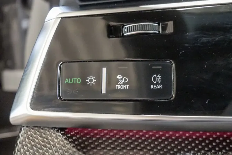 Audi Q8 din 2023 cu 47.909 km - oferta AUD188588 - foto 16