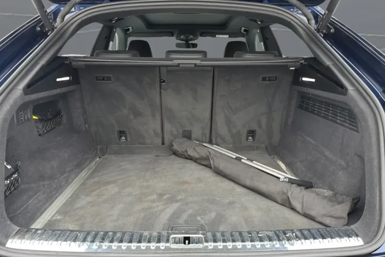 Audi Q8 din 2022 cu 44.850 km - oferta AUD188589 - foto 31